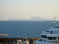 Capri ist weniger als eine Stunde vom Hafen Neapel entfernt (© Redaktion - Portanapoli.com)