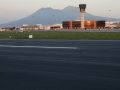 Auf dem Flughafen Neapel wird man vom Vesuv empfangen (© Gesac Spa - Aeroporto di Napoli)