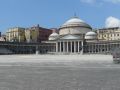 An Sylvester verwandelt sich die Piazza Plebiscito in Neapel in eine Konzertbühne (© Umberto - Portanapoli.com)