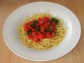Was schmeckt besser als Linguine mit frischen Tomaten und Basilikum? (© Redaktion - Portanapoli.com)