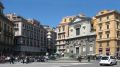 Piazza Trieste e Trento in Neapel (@ portanapoli.com)