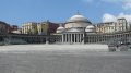 An Sylvester verwandelt sich die Piazza Plebiscito in Neapel in eine Konzertbühne (© Umberto - Portanapoli.com)