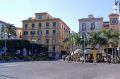 Piazza Tasso in Sorrent (@ portanapoli.com)