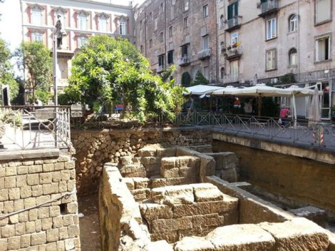 Altstadt: Wo das Herz Neapels schlägt