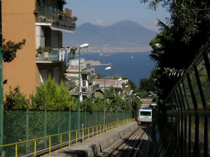 Funicolare di Mergellina (© foto archivio metronapoli spa)
