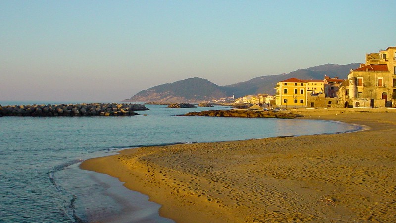 Badespaß in Ascea im wunderbaren Cilento