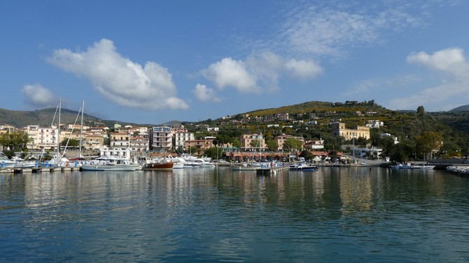 Marina di Camerota (© Portanapoli.com)