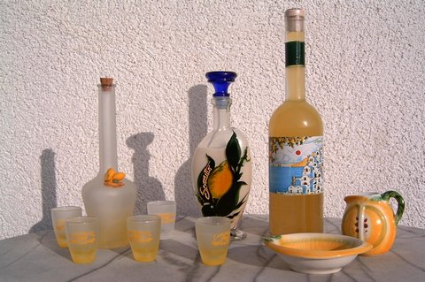 Highlight der Amalfiküste: Limoncello