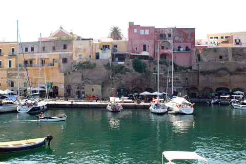Ventotene, Natur und Tradition im Mittelmeer
