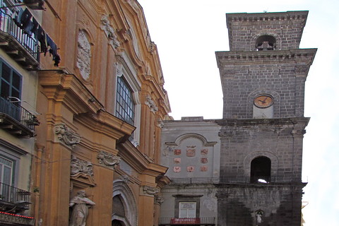 Die Kirche San Lorenzo Maggiore in Neapel: Gotik pur!