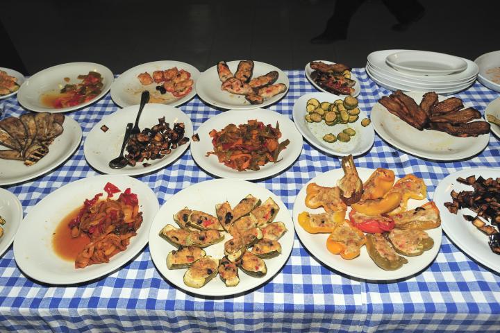 Kulinarische Touren in Neapel und Sorrent  – Street Food, Weinproben, Verkostungen