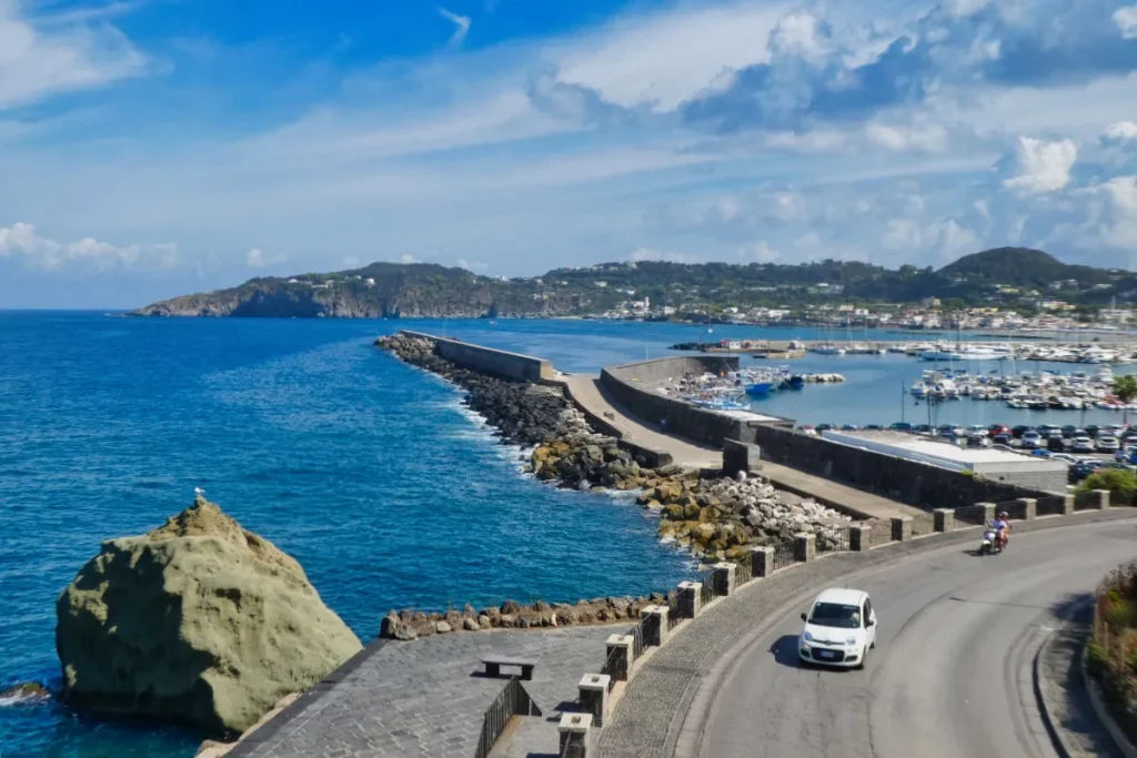Hafen in Forio auf Ischia