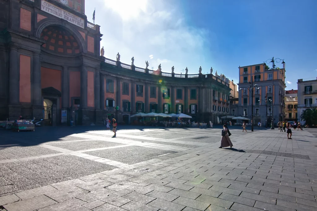 Piazza Dante in Neapel