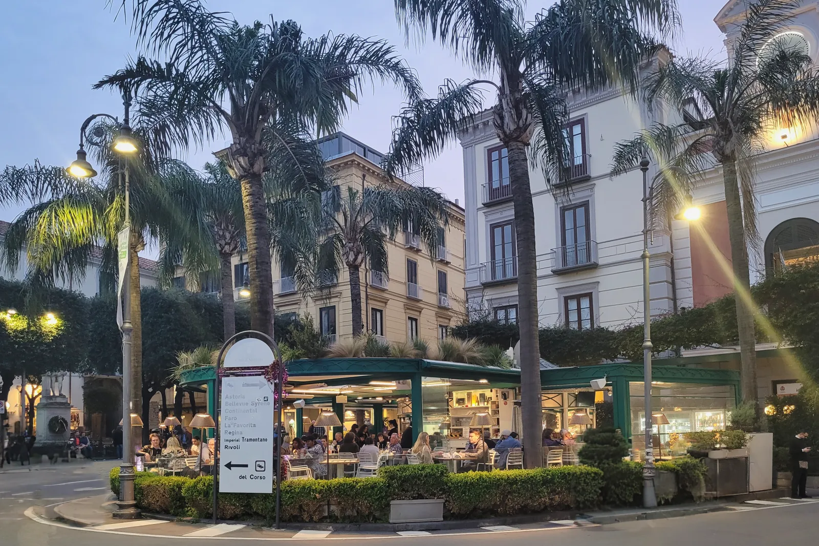 Torquato Tasso: Namensgeber der größten Piazza in Sorrent