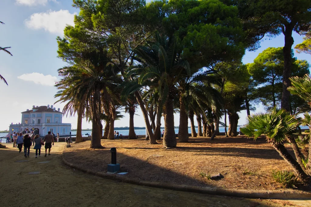 Park beim Casina Vanvitelliana